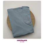 Geborduurd t-shirt in lichtblauw met naam of tekening