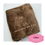 bruin fleece deken geborduurd met foto van persoon en hond, cadeau voor pensioensfeest