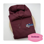 hoodie geborduurd met opgevulde afbeelding van je eigen auto MBroidery
