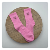 Sokken met geborduurde tekst ‘Moet dat?’ – speels en herkenbaar cadeautje