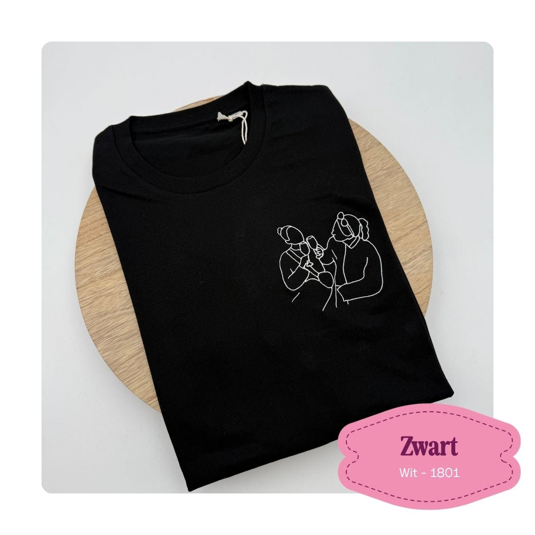 zwarte t-shirt met foto van twee vriendinnen op geborduurd MBroidery