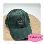 unisex vintage pet donkergroen geborduurd met tekst in het midden ideaal als. vrijgezellen cadeau